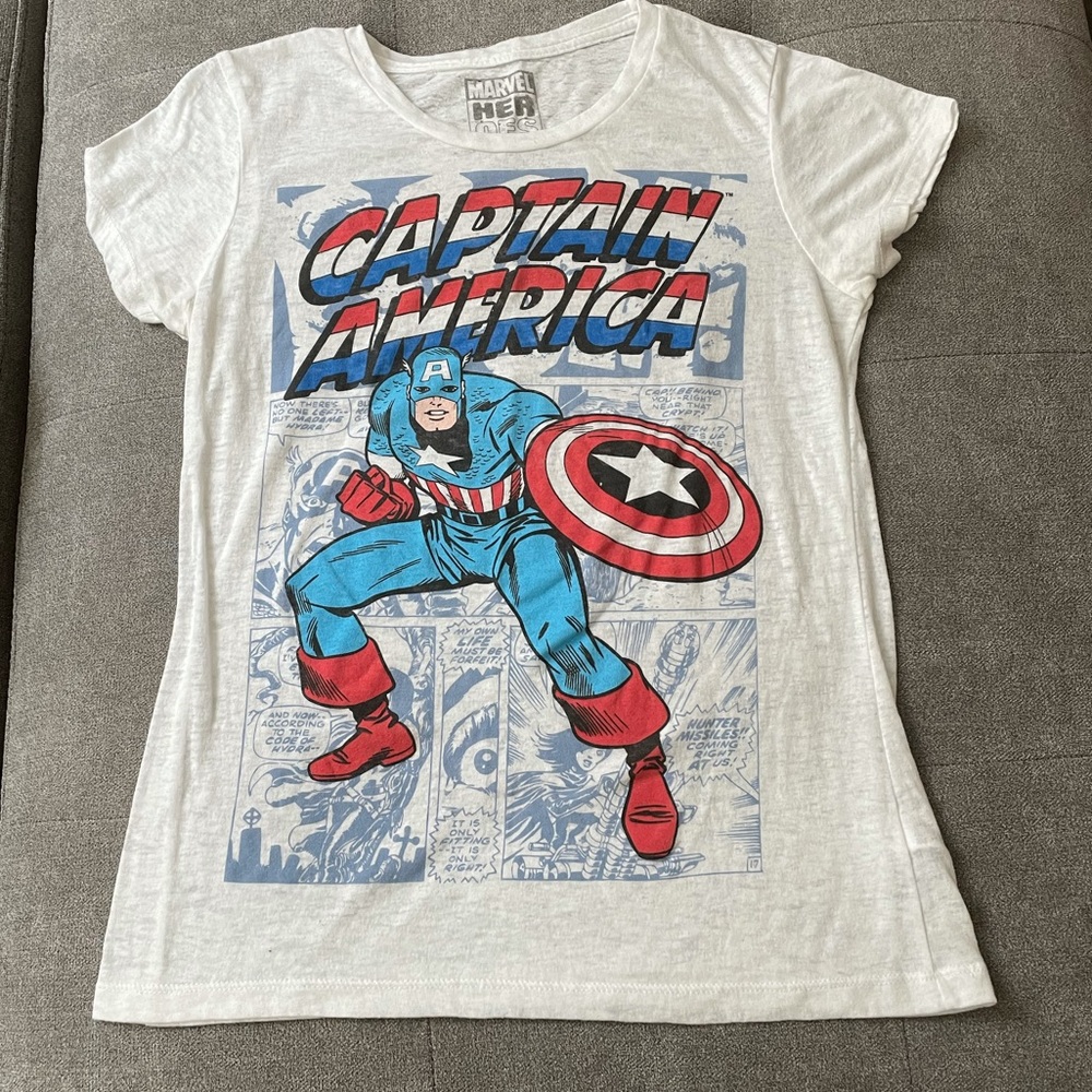 Captain America Shirt size Large